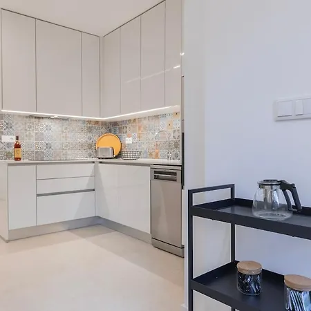 Appartement New By The Metro Lisboa