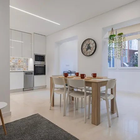 Appartement New By The Metro Lisboa