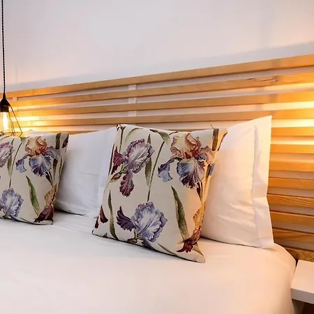 דירה New By The Metro